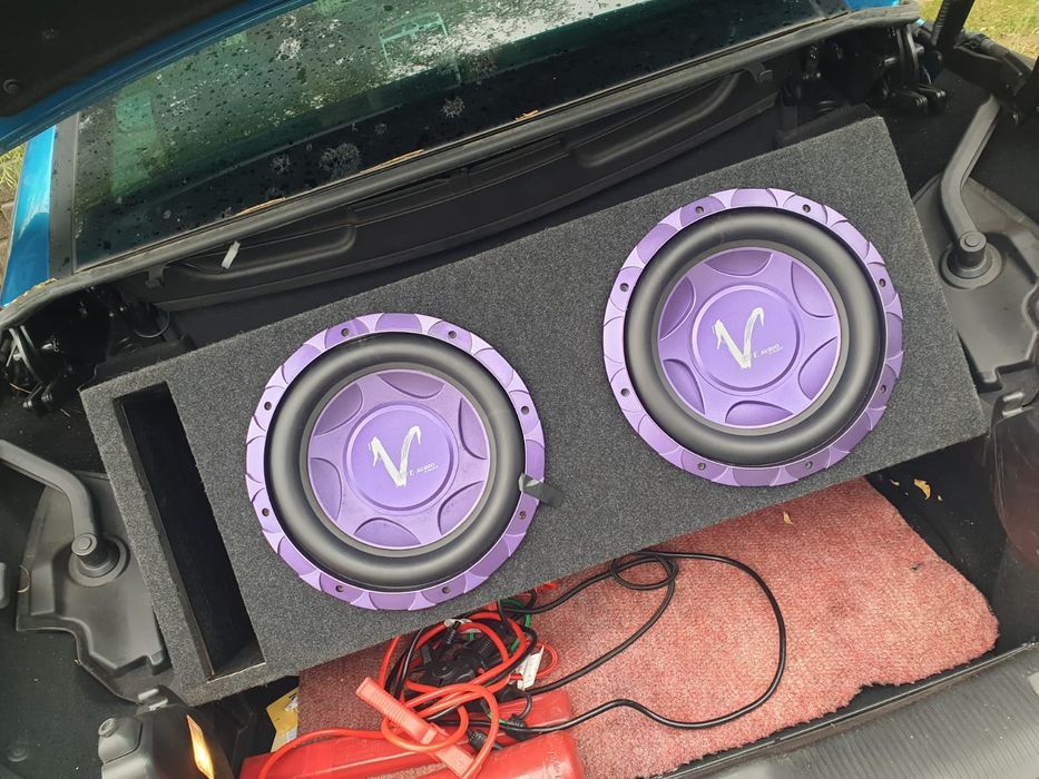 Subwoofer auto si statie 7500w
