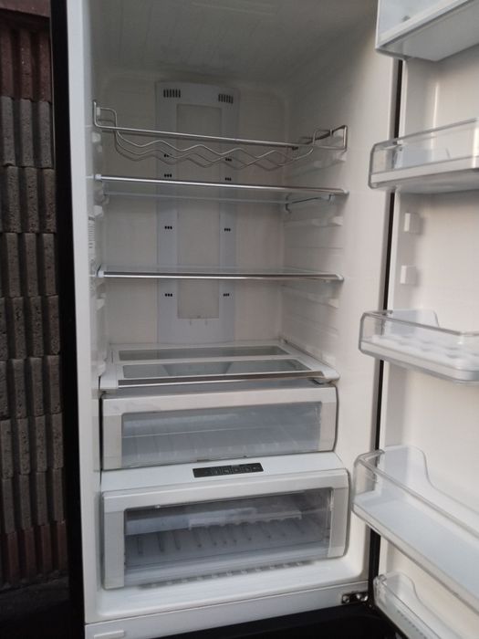 Продам холодильник samsung