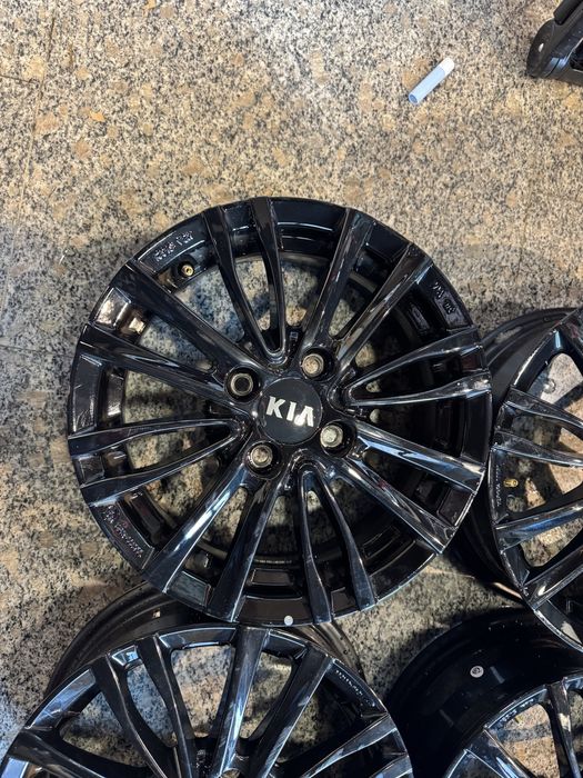 Jante aliaj 14 4x100 Kia Picanto Hyundai i10 i20 Getz Accent