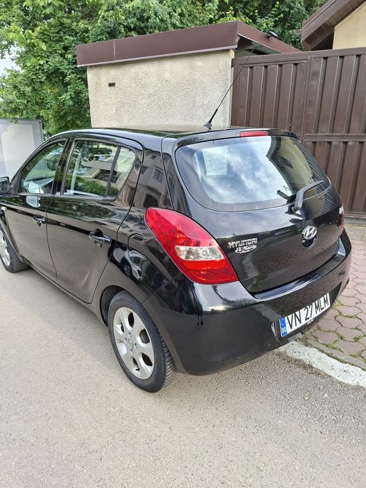 Se vinde Hyundai I 120