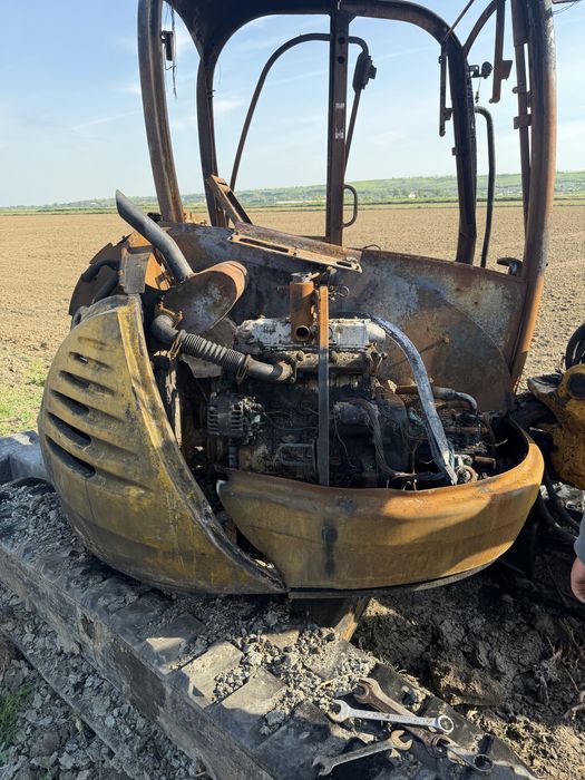 Vand JCB 8045Z 4,8 T avariat
