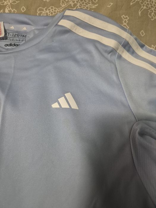 Tricou Adidas 11-12 ani