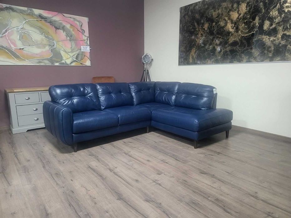 Син кожен ъглов диван