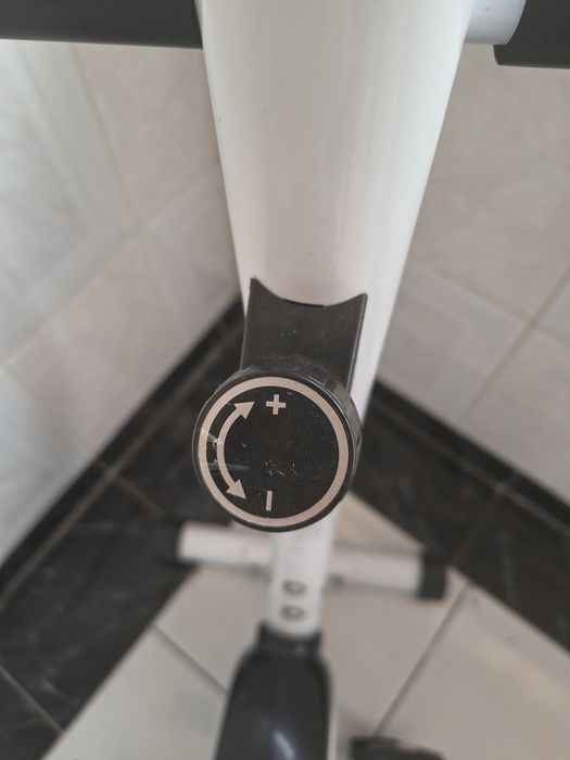 Bicicletă staționară - bicicletă fitness FUNFIT F01