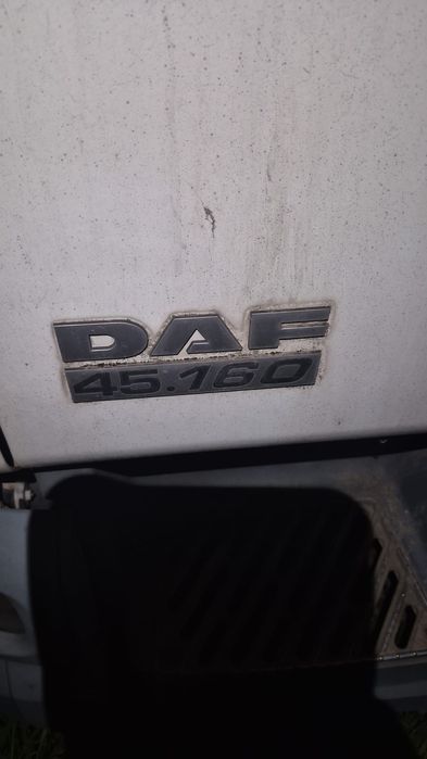 Piese camion DAF 2007 motor cutie roti faruri uși punte