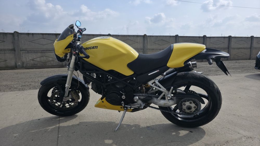 Ducati Monster S2R 800