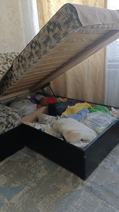 Продам Угловой диван