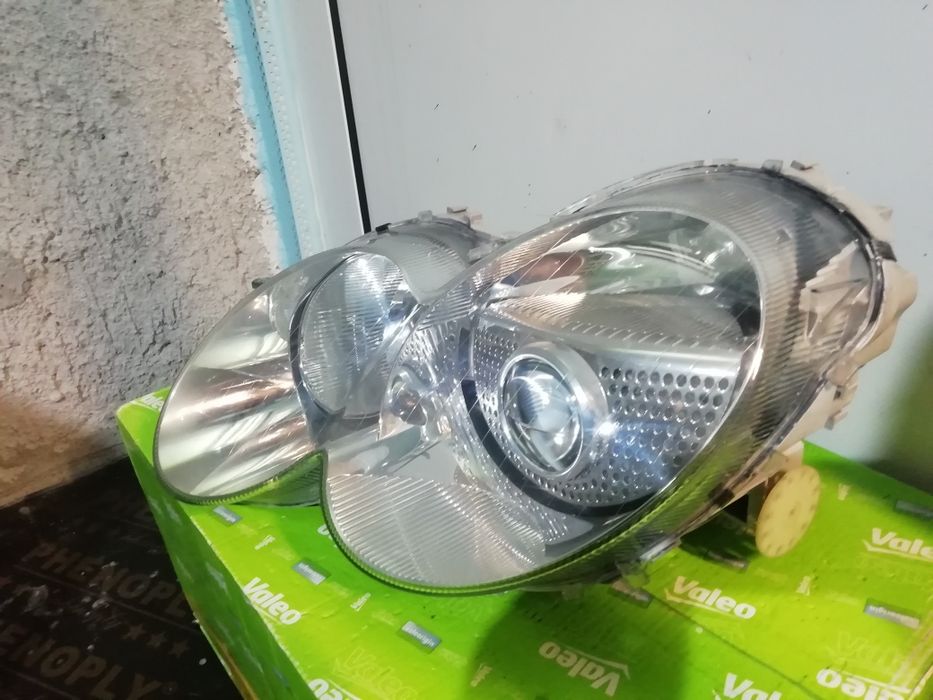 фар Фарове за Mercedes SL R230 / Мерцедес СЛ 230 XENON - USA.