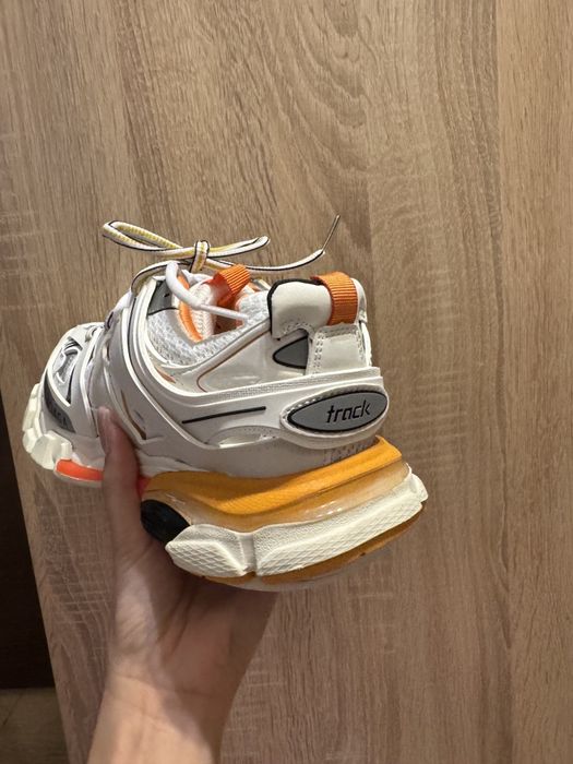 Balenciaga Track