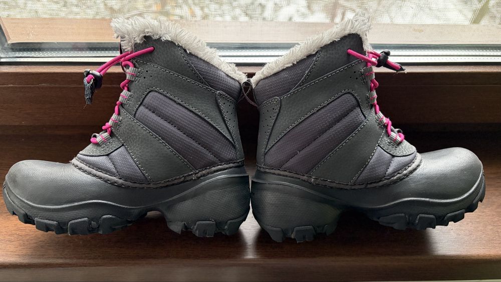 Cizmulițe pentru zăpadă , Columbia