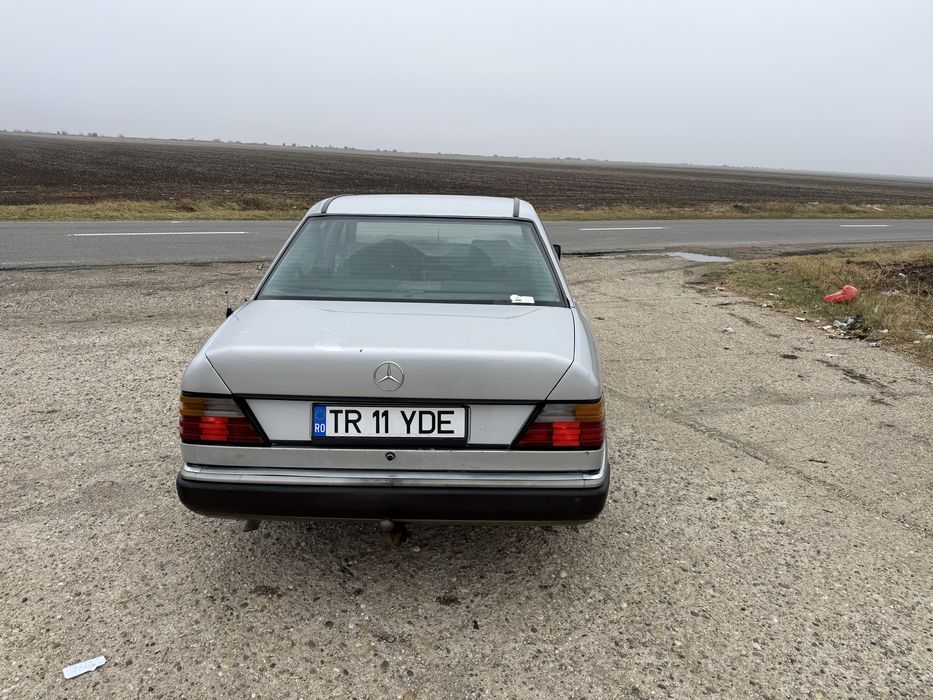 MERCEDES-BENZ E-Class 1987 — imagine 5