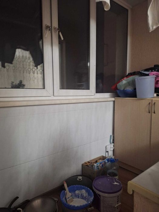 продам 2х ком квартиру центр