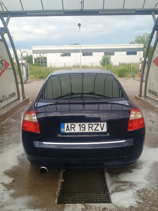 Vand Audi A4 B6 2.0 benzina an 2001