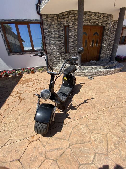 Scuter electric 1500w 20ah 3500lei negociabil