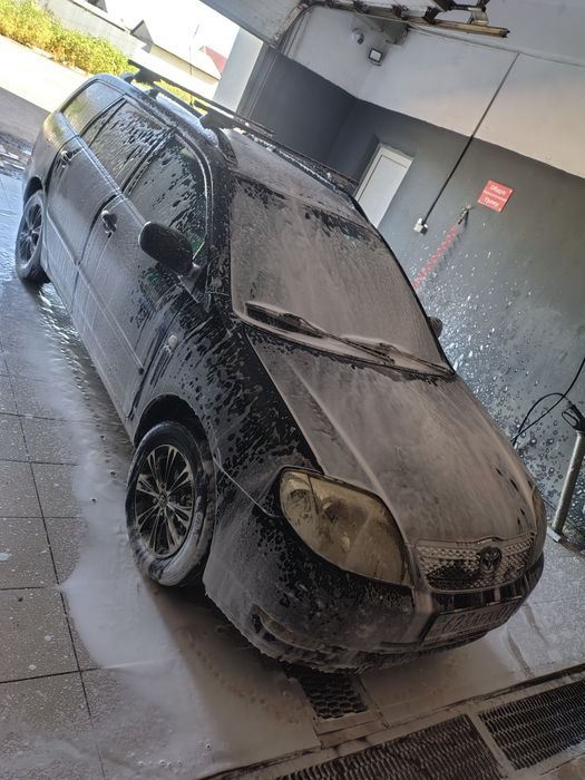 Продам TOYOTA Corolla