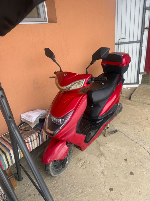 Scuter electric Z-Tech