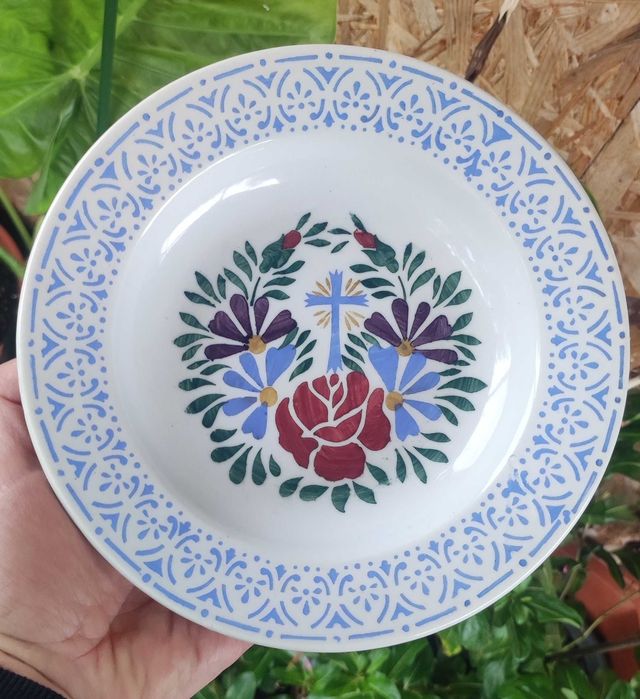 Rezervată Farfurie Veche Pictată Manual