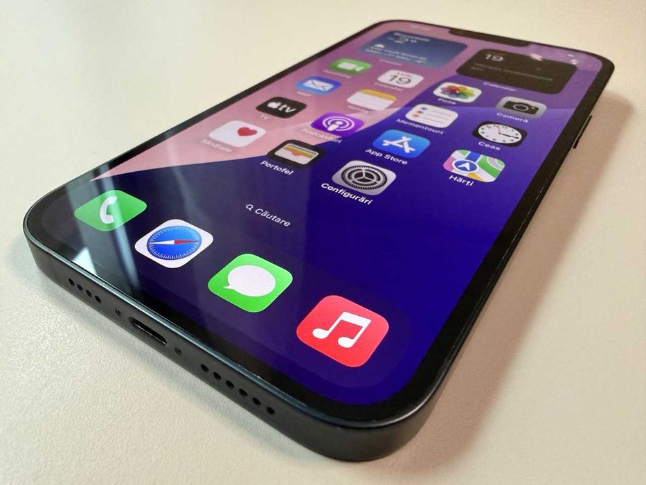  Apple / iPhone 14 Plus 128 Gb / Midnight