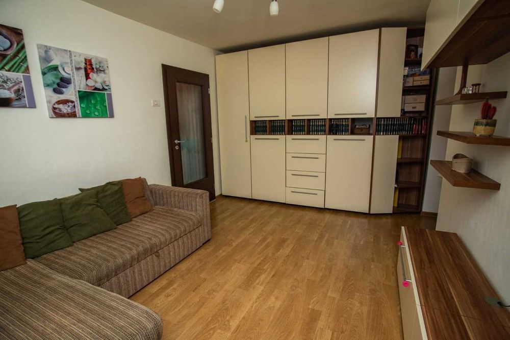 Apartament 2 camere in VLAICU,etaj 3/4.complet renovat si utilat,OCUPABIL IMEDIAT