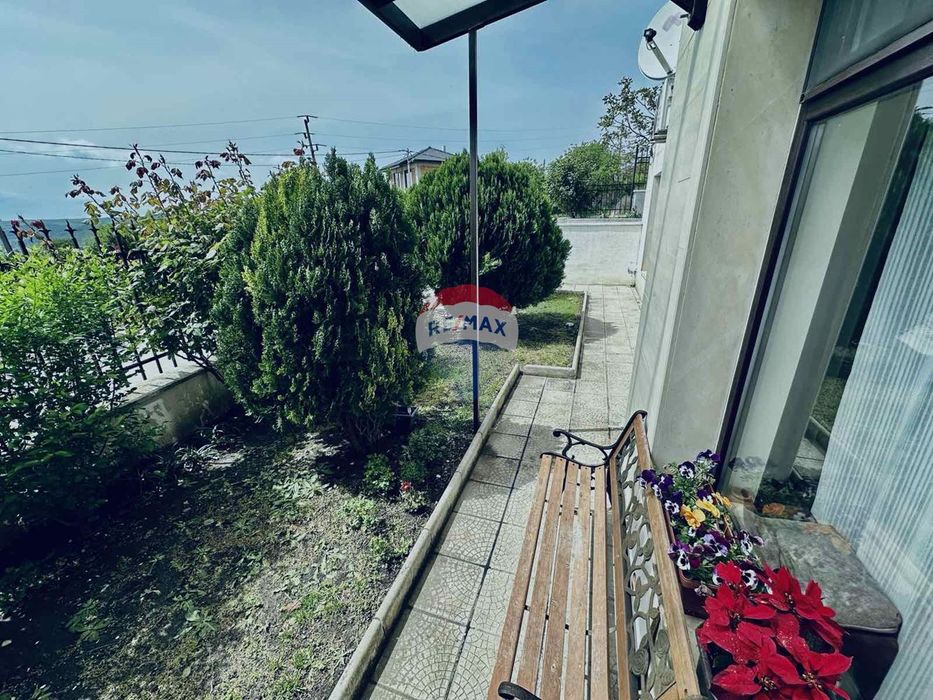 Южен апартамент с морска гледка, БЕЗ ТАКСА ПОДДРЪЖКА за продажба, гр.