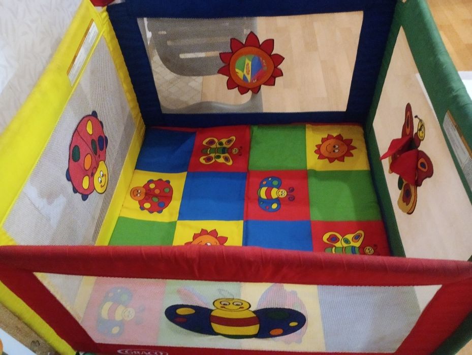 Отдам манеж бесплатно