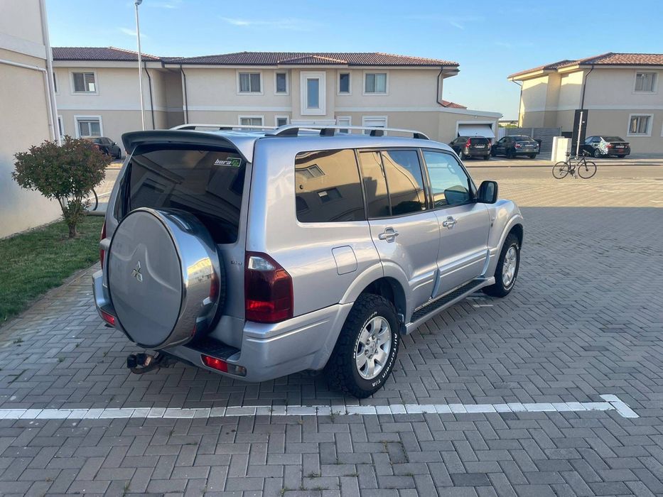 MITSUBISHI Pajero 0 — imagine 4