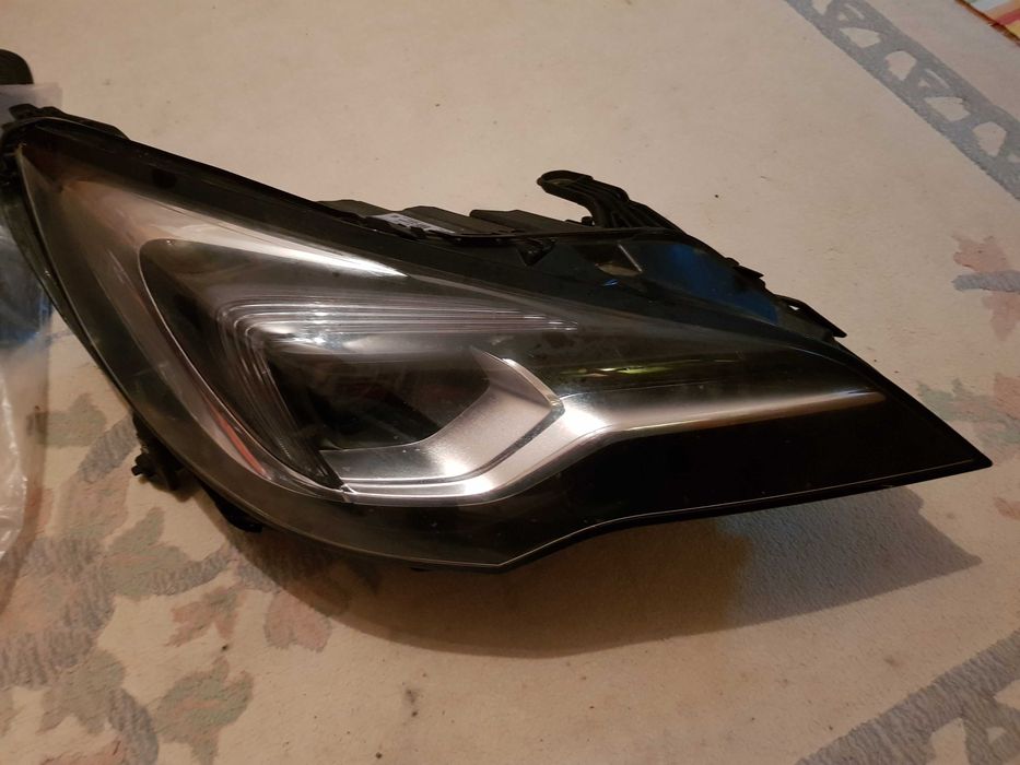 Far Dreapta Opel Astra+Modul