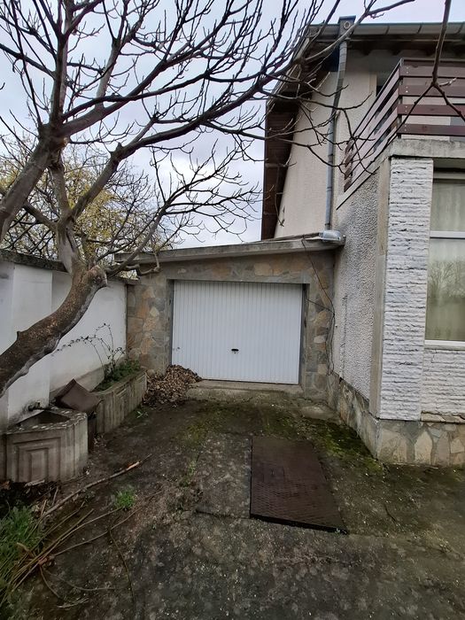 Продава се Къща в Казанлък - 200 кв.м за 765 €/кв.м - Снимка #3