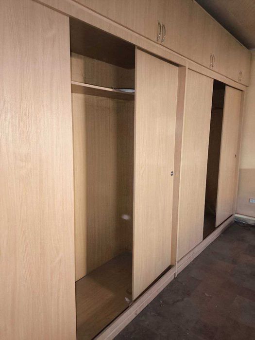 Продам шкаф-купе