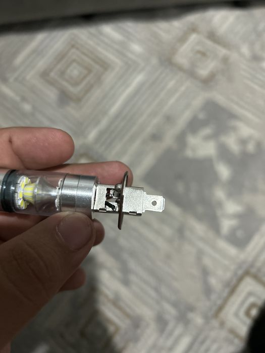 Продам лампочки led h1