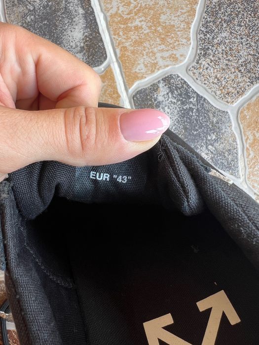 Маратонки Off White