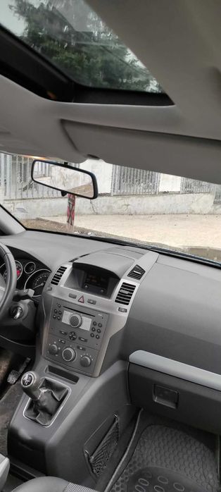 Opel Zafira -  1.8