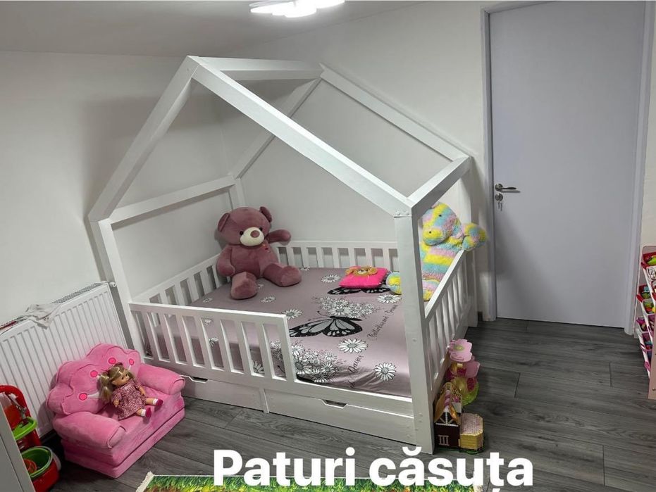 Pat casuta din lemn masiv -montessori-