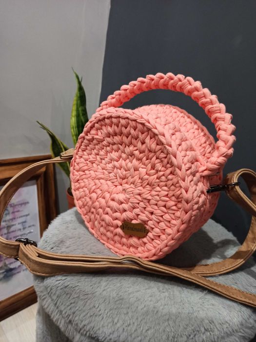 Чанти, ръчна изработка, плетени на една кука