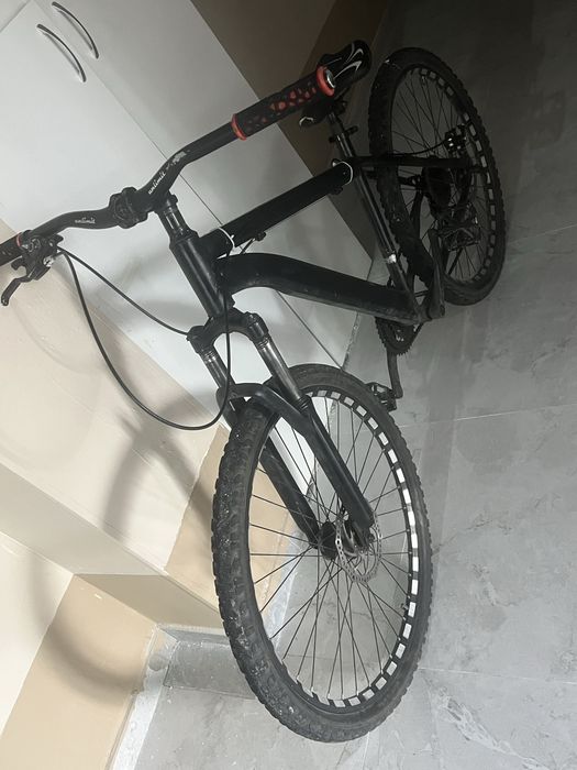 Стант Велик Trinx