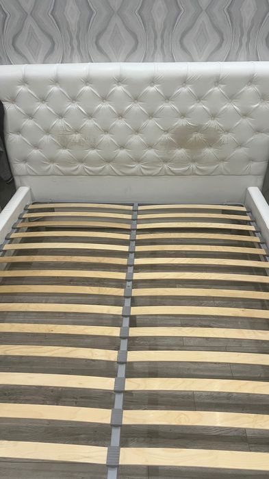 Кровать двуспальная 160×200