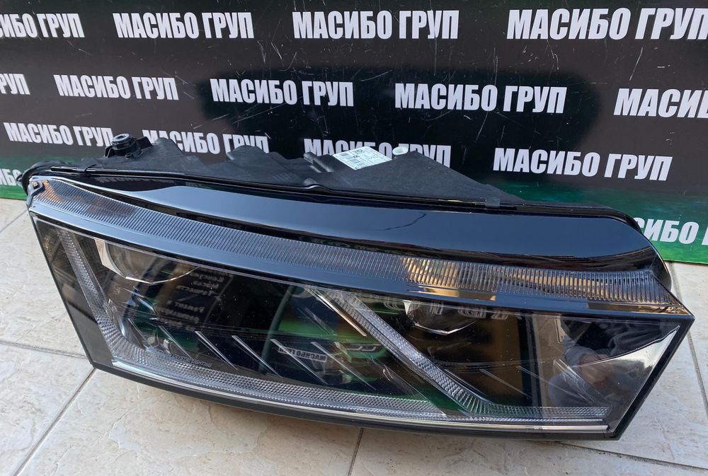 Фарове far CRYSTAL LIGHTNING фар за Шкода Октавия Skoda Octavia 4