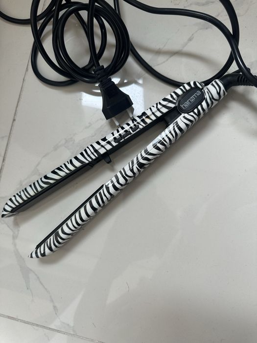 Фен и выпрямитель для волос