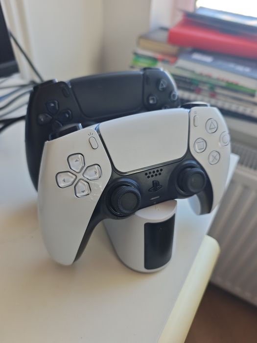 Play Station   5