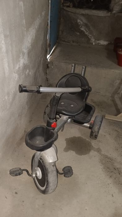 Продается трёхколёсный велосипед для детей