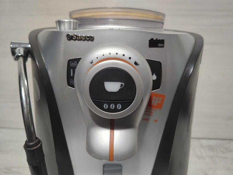 Кафеавтомат - робот Saeco Odea Giro
