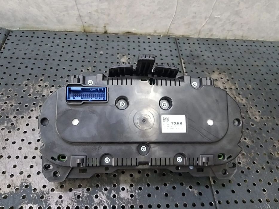 Ceasuri bord benzina opel corsa e x15 39007358 367030224