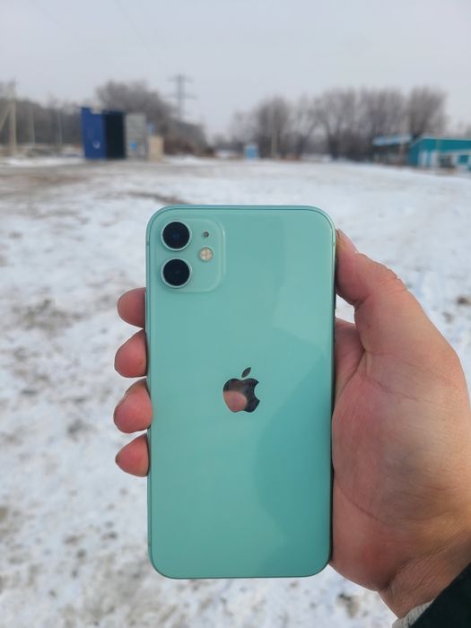 Продам IPhone 11