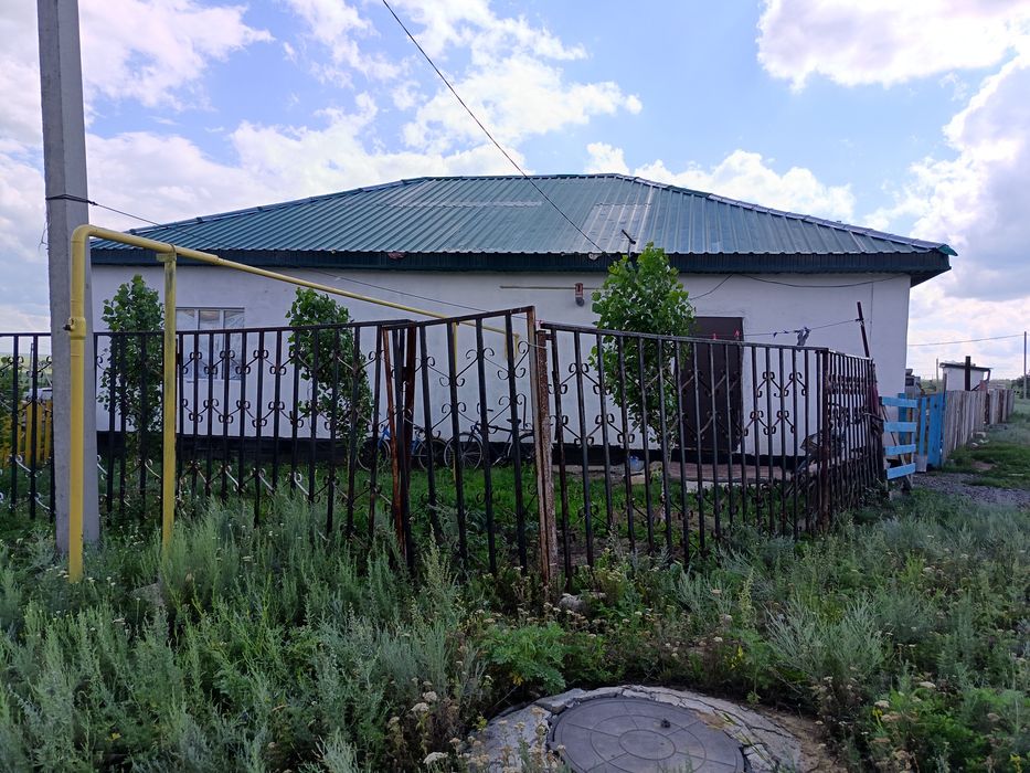 Дом за городом  в посёлке Сазды 2