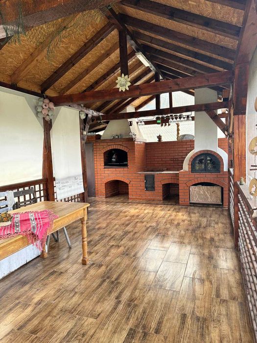 Teren intravilan 2000 mp+ Hala 64mp+Cladire birou 15mp+Foisor 20mp