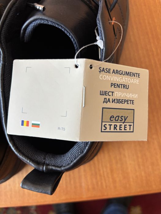 Продавам чисто нови обувки