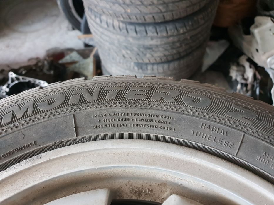 Алуминиеви джанти 14" със зимни гуми 175/65/14

Алуминиеви джанти:
-Цо