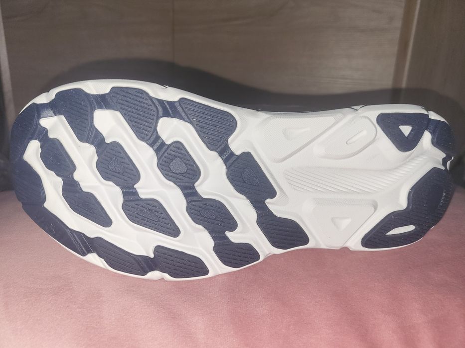 Кроссовки для бега Hoka Clifton 9