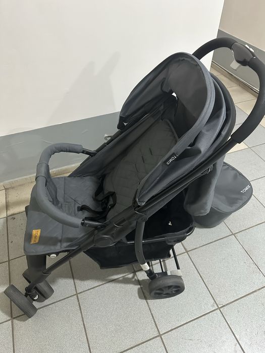 Коляска tomix city