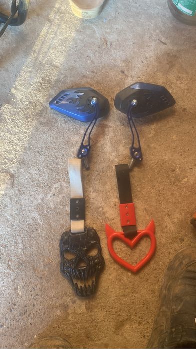 2цурикава и боковой зеркала